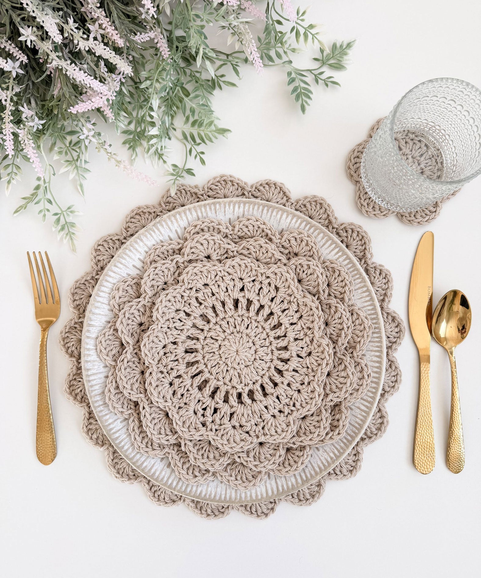 Stacked Petals Kitchen Set