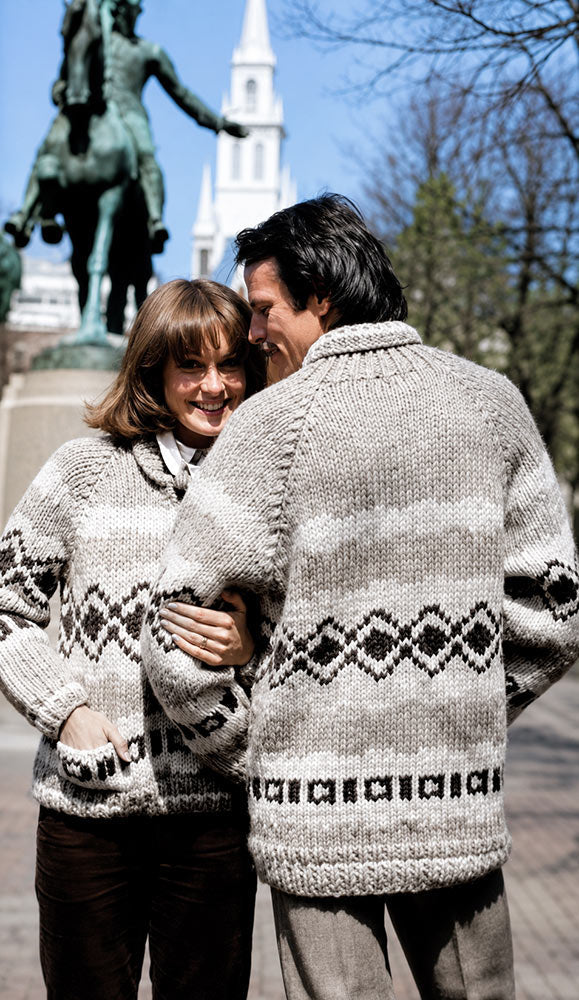 Ladies' or Youth's Pullover