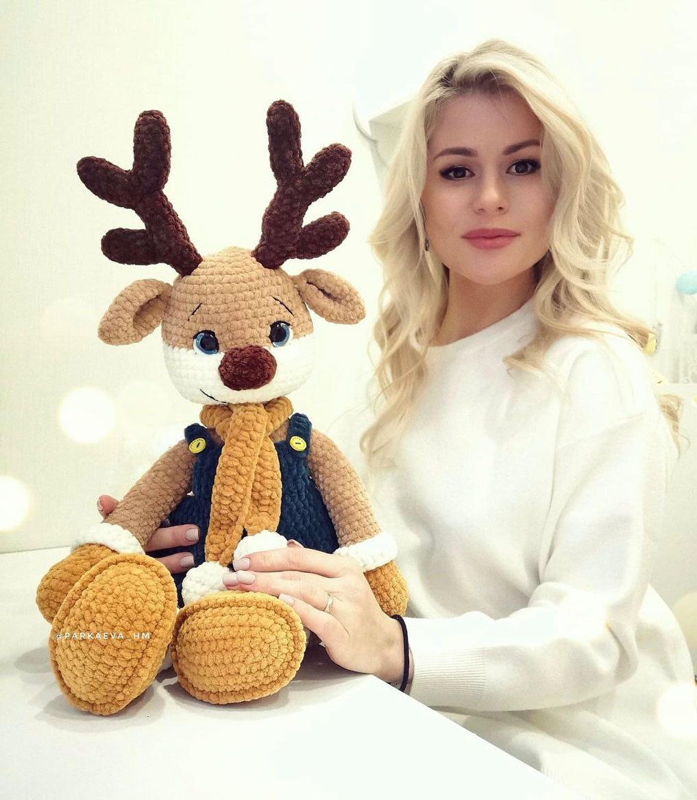 Oskar Crochet Kit