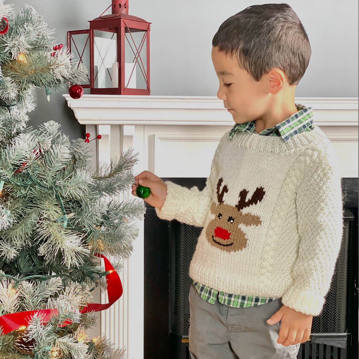 Reindeer Pullover and Mitts | Knit Childs Christmas Sweater Kit