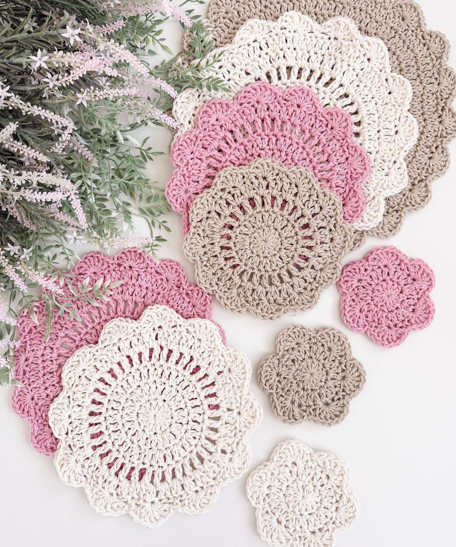 Stacked Petals Kitchen Set