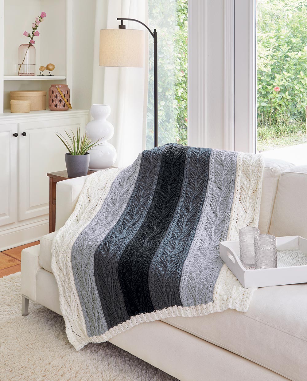 Ribbed Leaves Throw