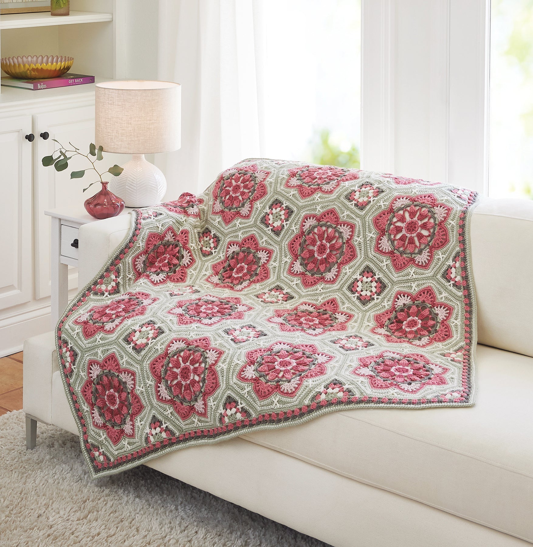 Persian Tiles Throw (Mary Maxim Mellowspun DK)