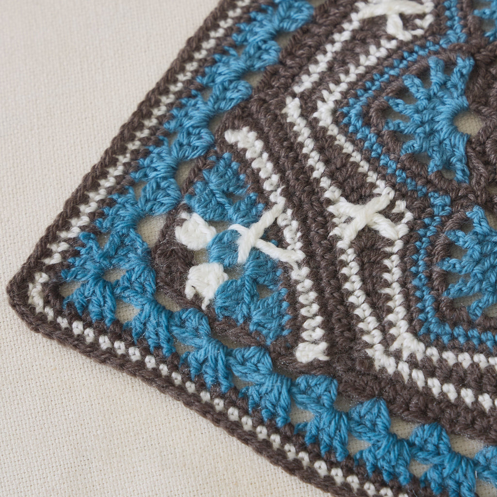 Tri-Colored Persian Tiles Crochet Blanket