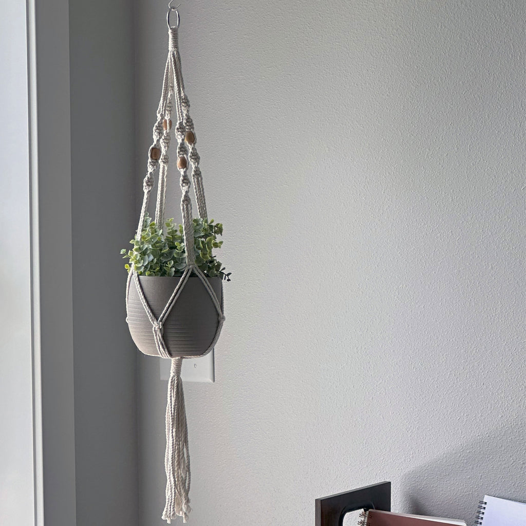 Staggered Spiral Medium Macrame Plant Hanger