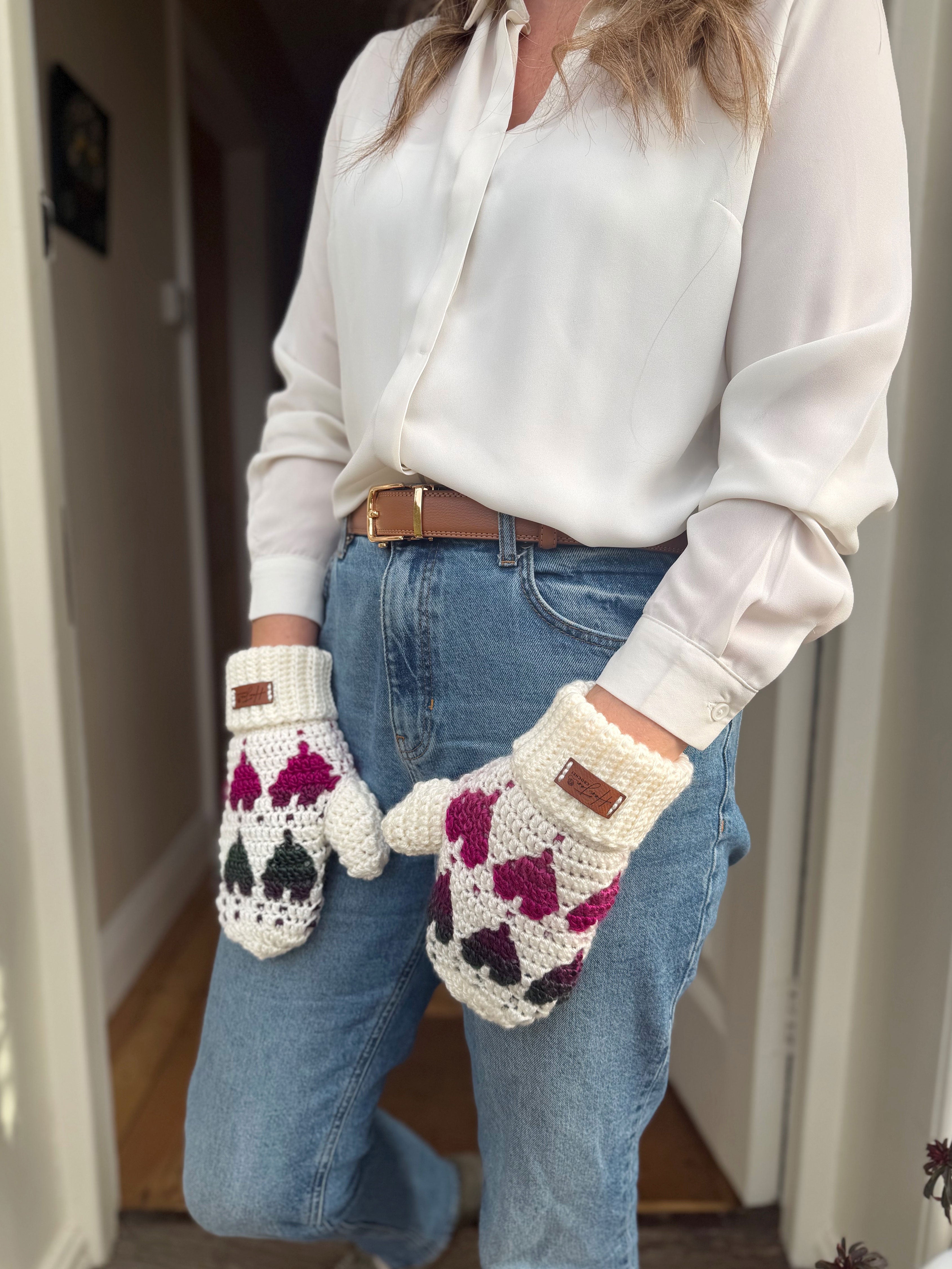 Happy Hearts Mittens