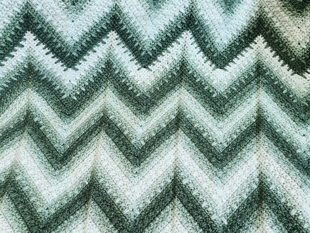 Serenade Heartstrings Afghan