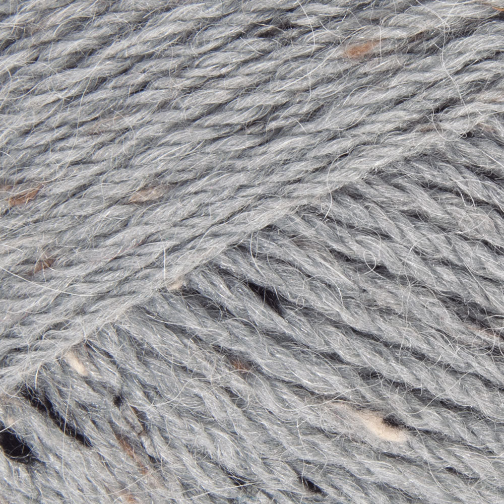 Crescent Waves Throw