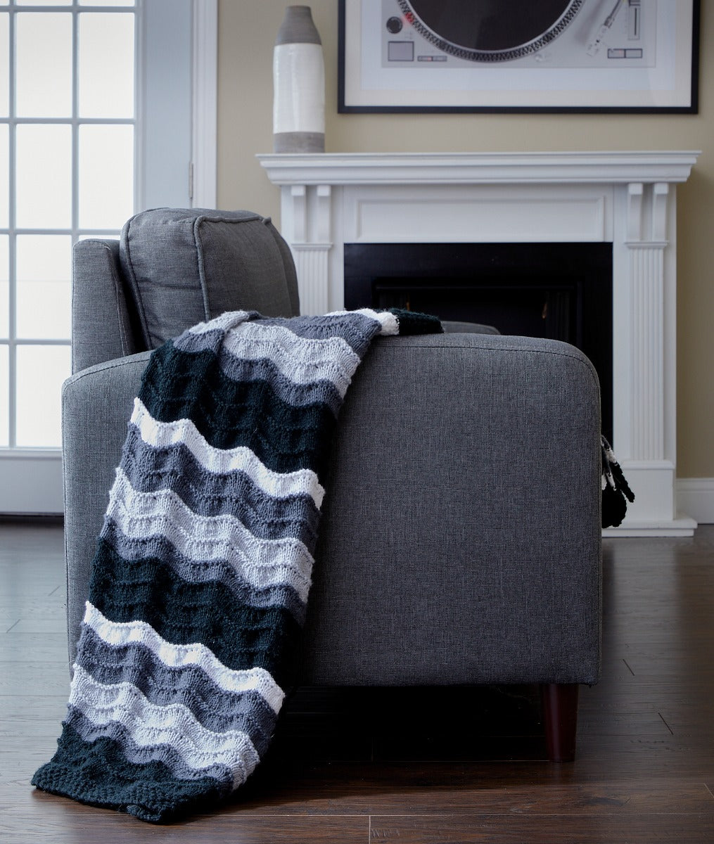 Soft Waves Throw